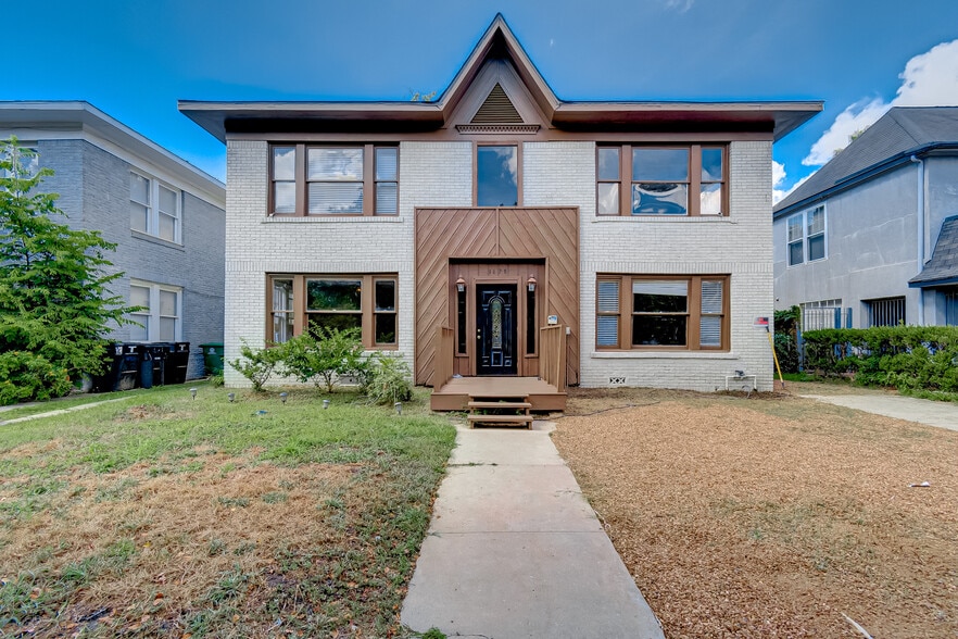 1628 Hawthorne St, Houston, TX 77006