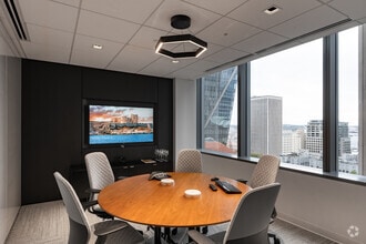 920 5th Ave, Seattle, WA for lease Interior Photo- Image 2 of 11