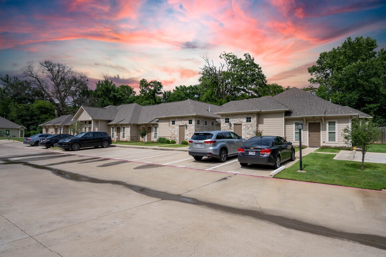 1126 E Front St, Tyler, TX 75702