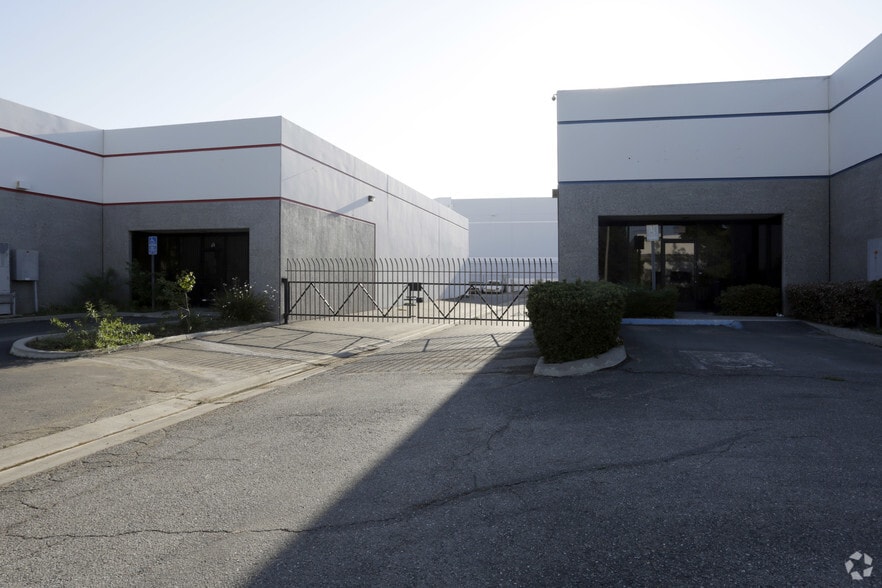 741 S Allen St, San Bernardino, CA for sale - Building Photo - Image 3 of 14