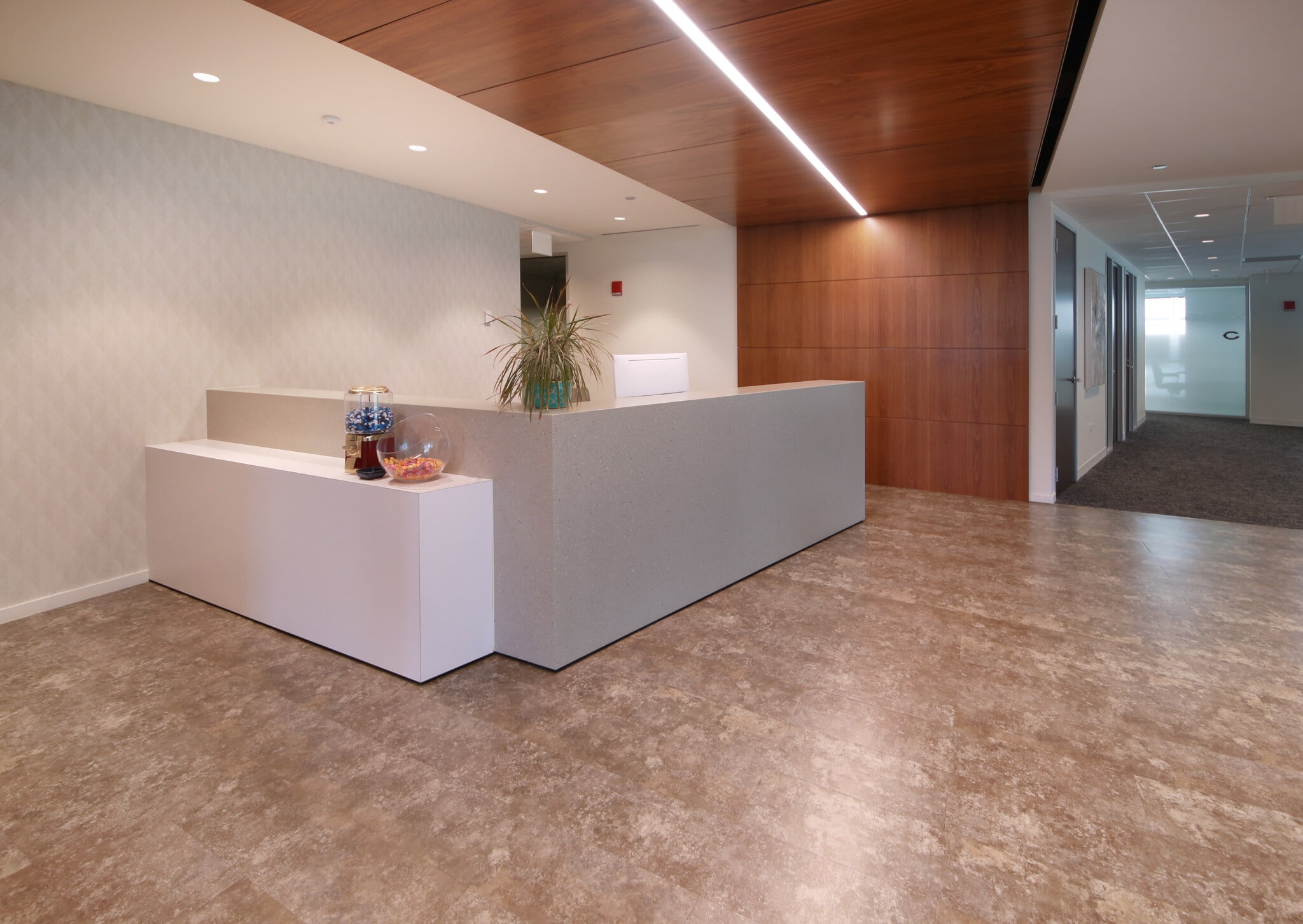 250 S Wacker Dr, Chicago, IL for lease Interior Photo- Image 1 of 23