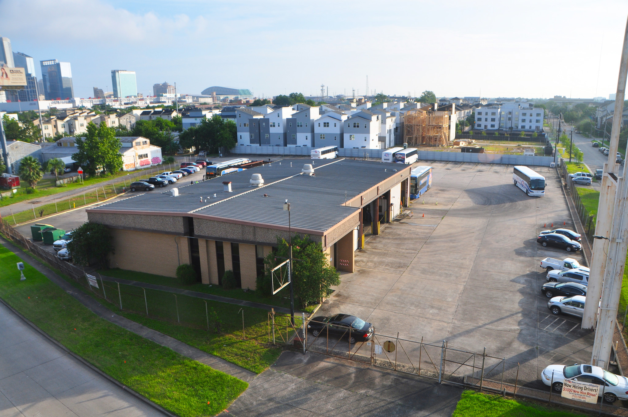 1800 Delano St, Houston, TX for lease Building Photo- Image 1 of 4