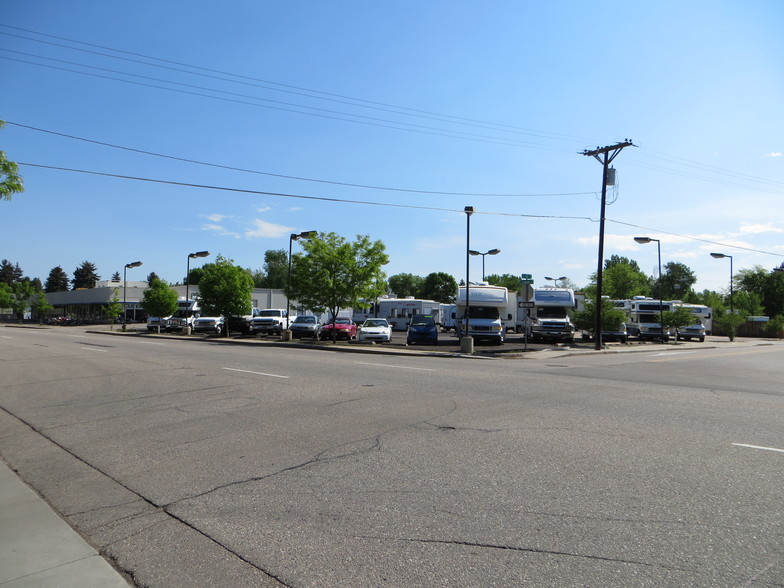 1604-1606 N Lincoln Ave, Loveland, CO for sale - Building Photo - Image 1 of 1