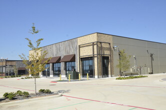 NWC Old Denton Rd & E Jackson Rd, Carrollton, TX for lease Building Photo- Image 1 of 5