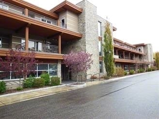 110 Lindsay Cir, Ketchum, ID for lease - Primary Photo - Image 1 of 2