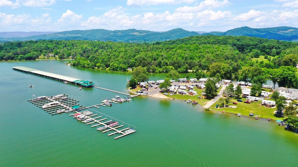 5656 Fall Creek Dock Rd, Russellville, TN, 37860 Marina Property For