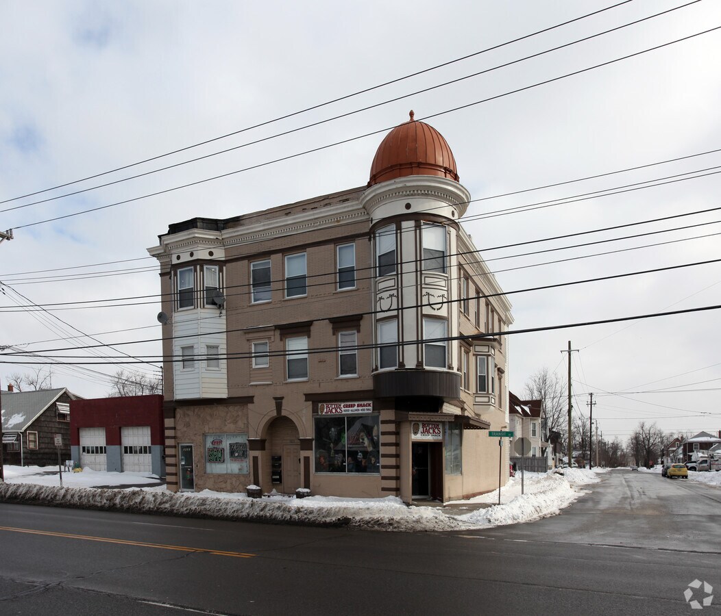 5823 Transit Rd, Depew, NY 14043