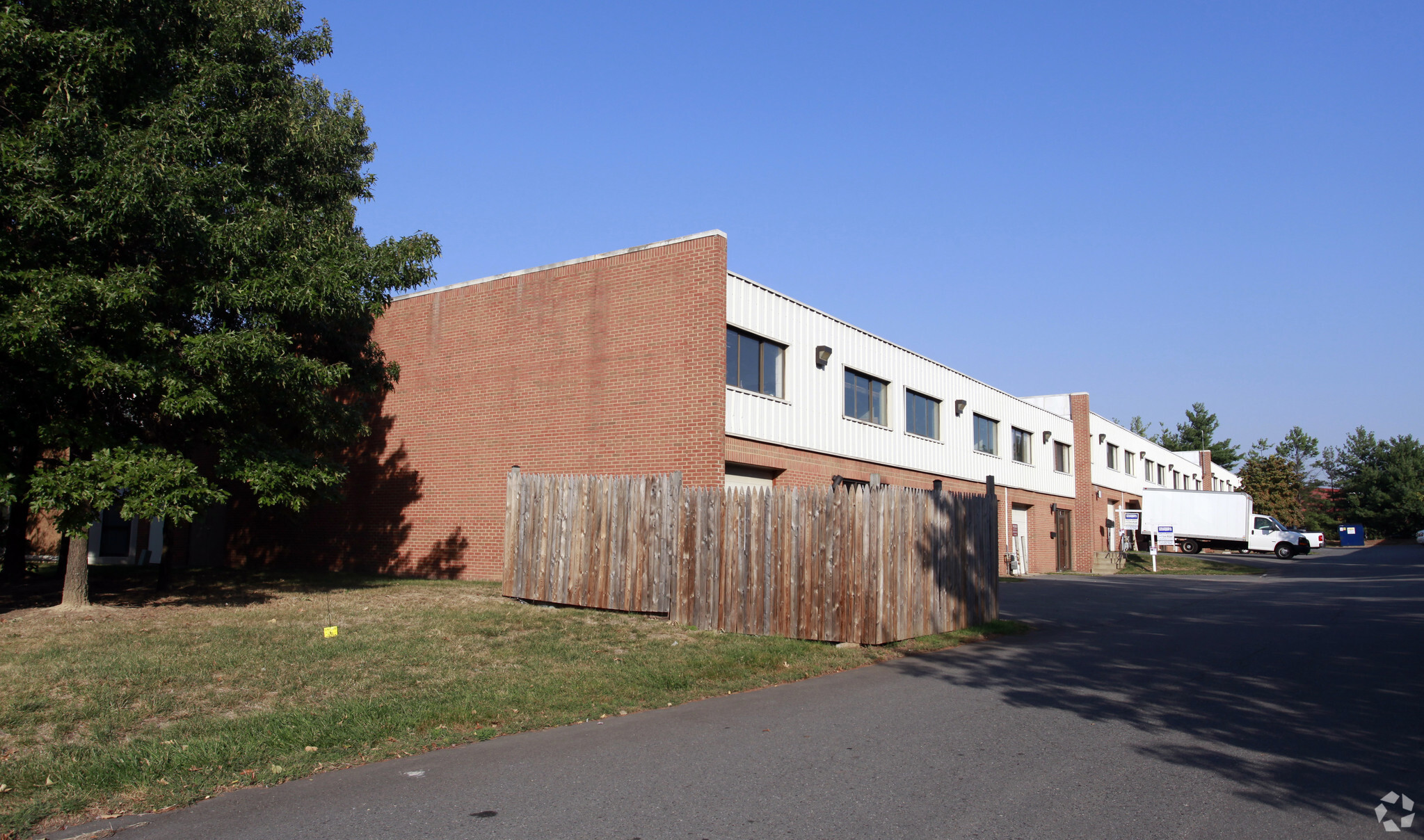 1323 Shepard Dr, Sterling, VA for lease Building Photo- Image 1 of 37