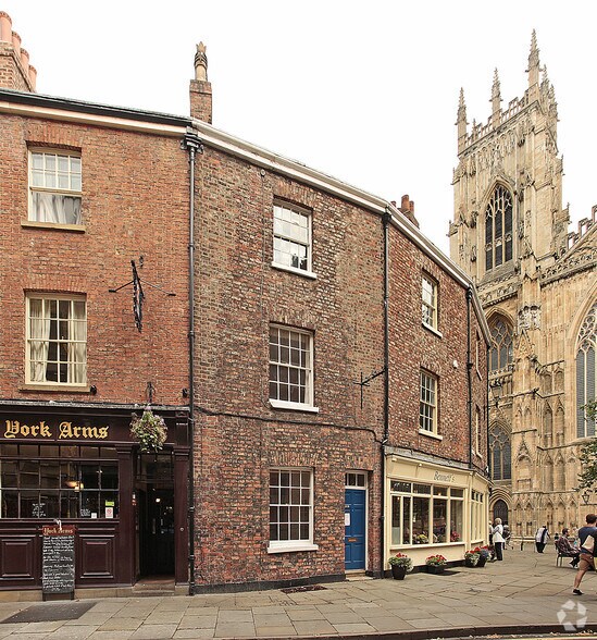 28 High Petergate, York for sale - Primary Photo - Image 1 of 1