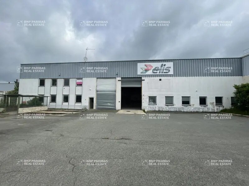 Vente Local d'activités 1 664 m² - Photo 1