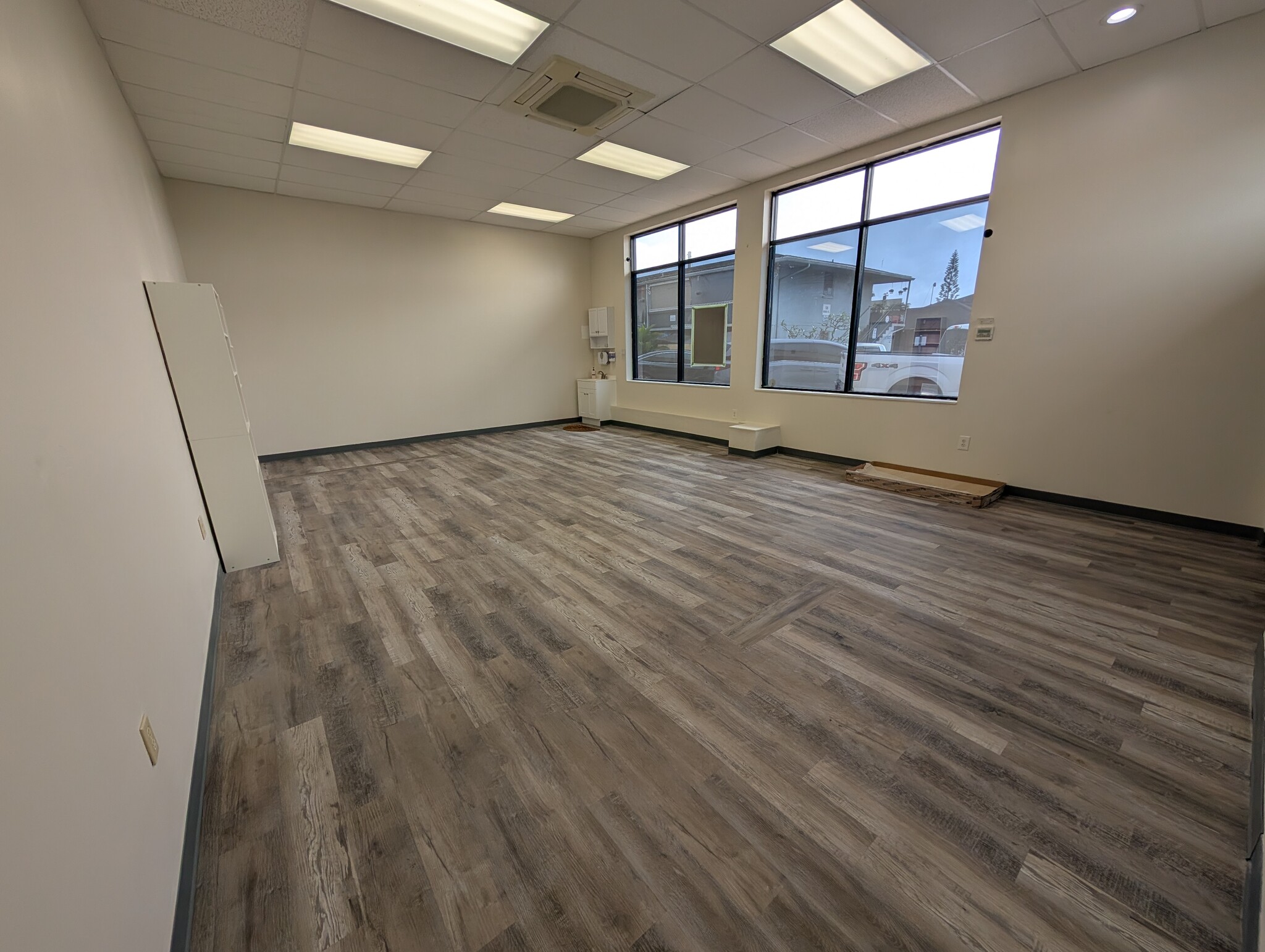 64 Kukui St, Wahiawa, HI for lease Interior Photo- Image 1 of 2