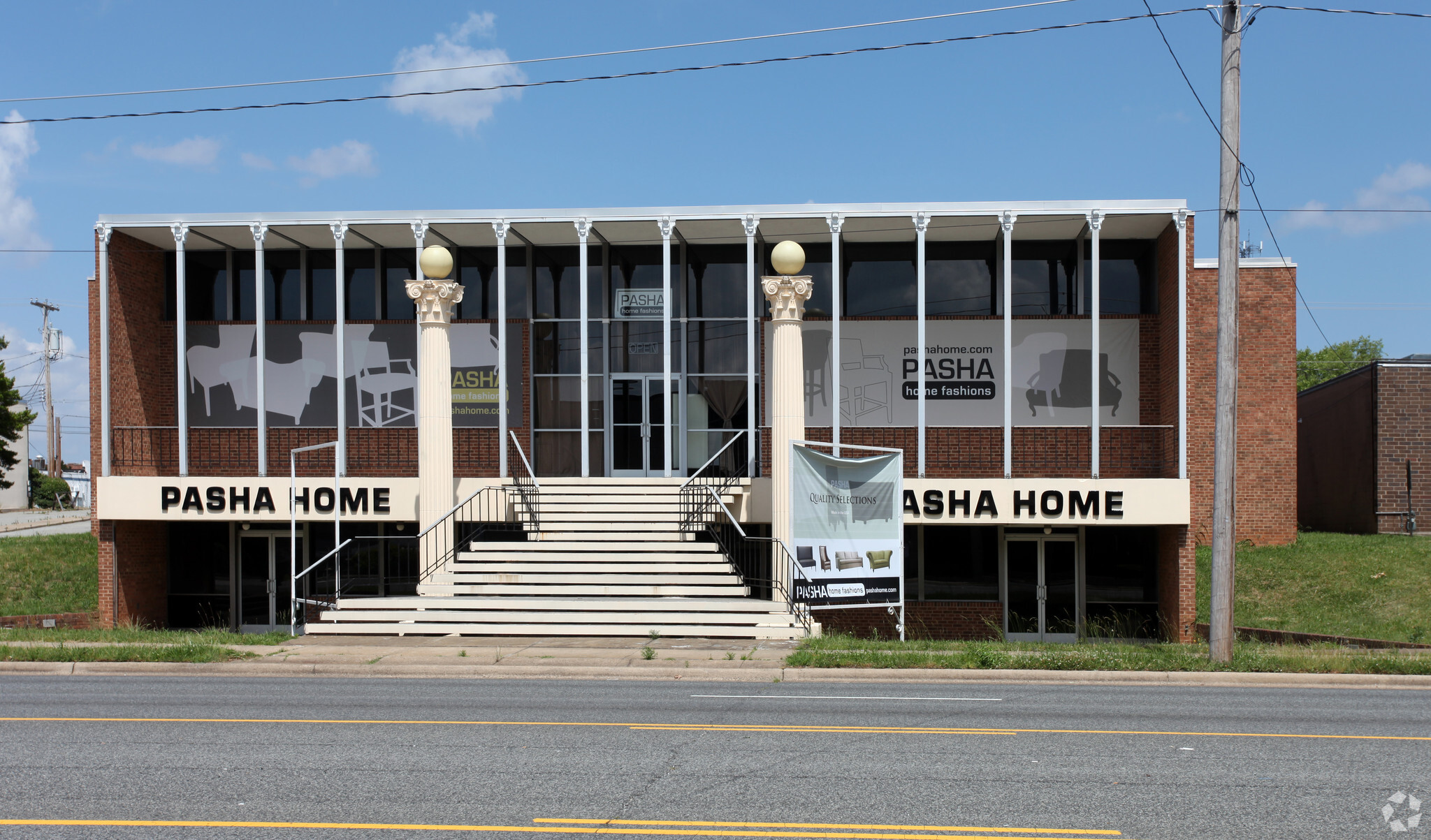 443 S Main St, High Point, NC for sale Primary Photo- Image 1 of 6