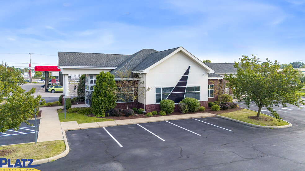 101 S Canfield Niles Rd, Youngstown, OH for lease - Building Photo - Image 1 of 18