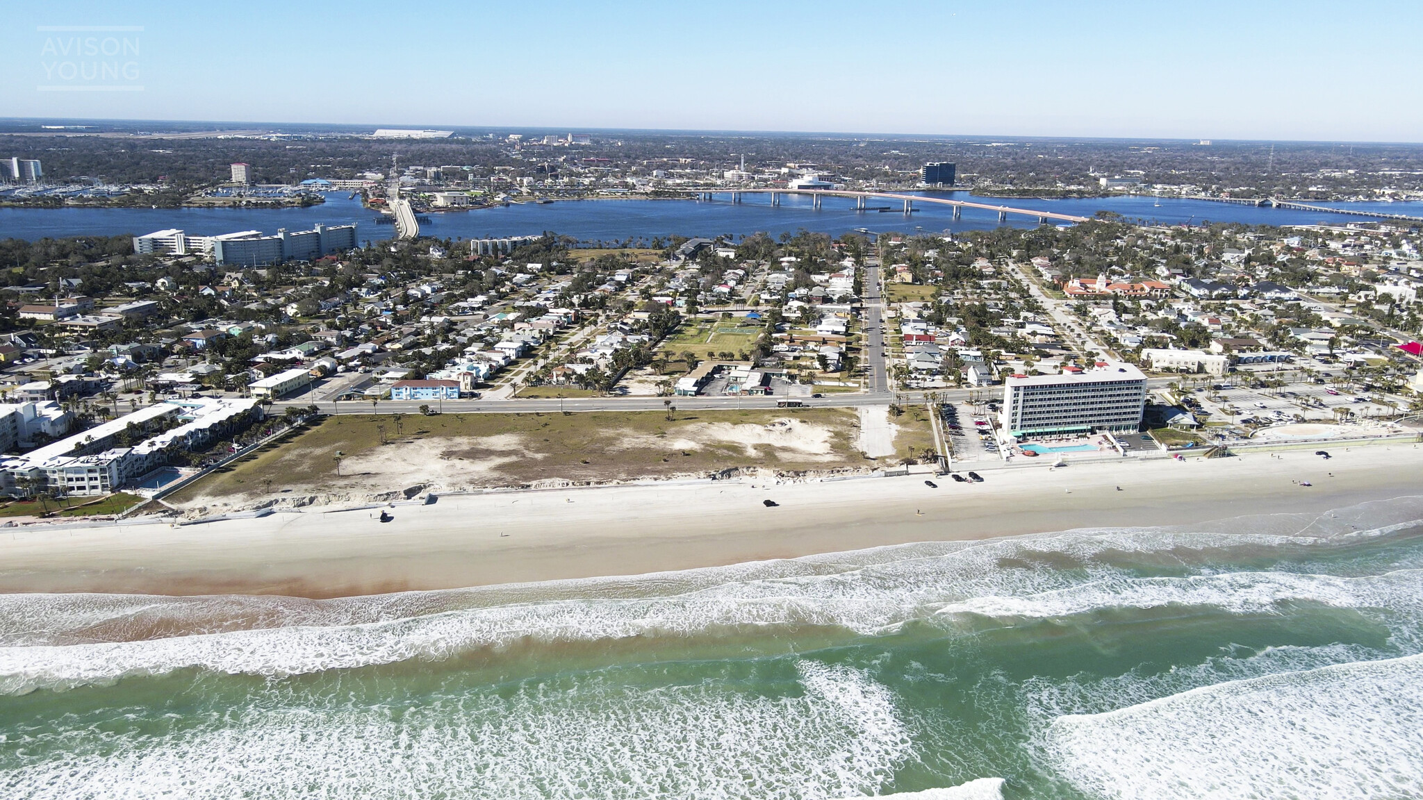 727 Lenox Ave, Daytona Beach, FL for sale Primary Photo- Image 1 of 4