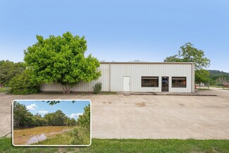 More details for 1901 Memorial Blvd, Kerrville, TX - Retail for Sale