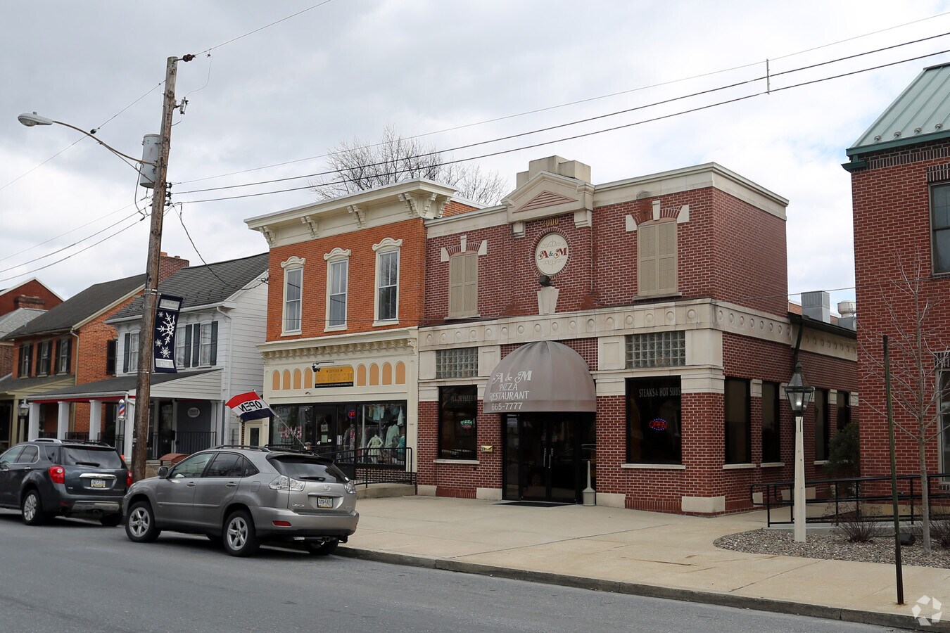 39 Market Sq, Manheim, PA 17545