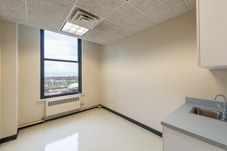 30 N Michigan Ave, Chicago, IL for lease Interior Photo- Image 2 of 12