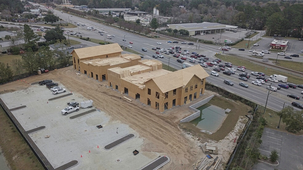 98 S Goose Creek Blvd, Goose Creek, SC for lease - Building Photo - Image 2 of 9