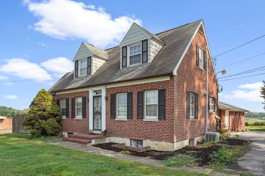 416 Newport Gap Pike, Wilmington, DE 19804