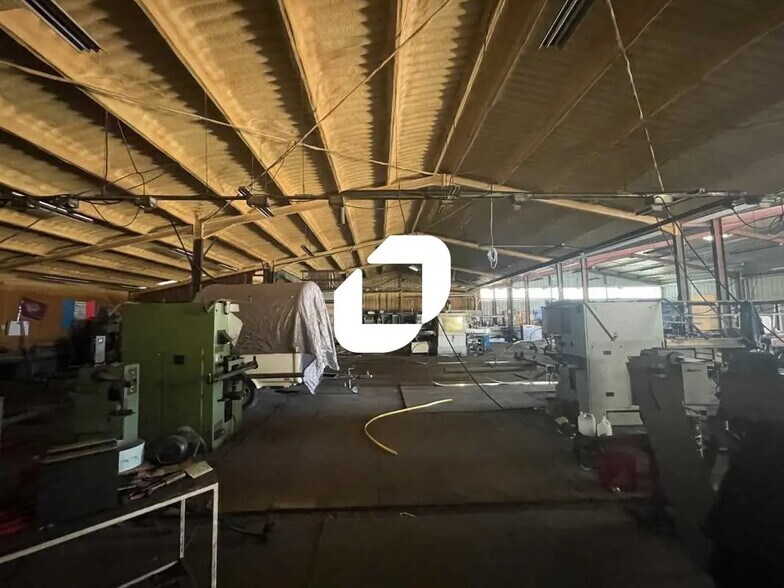 Office in Belin-Béliet for lease - Interior Photo - Image 3 of 5