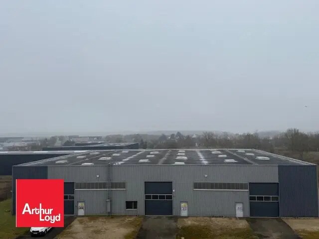 Flex in Dreux for sale Building Photo- Image 1 of 8