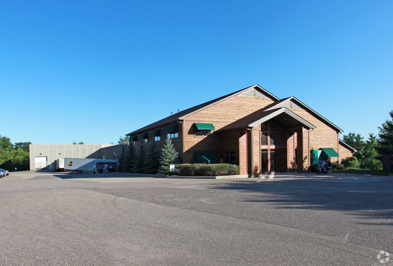 454 County Rd V V, Somerset, WI 54025