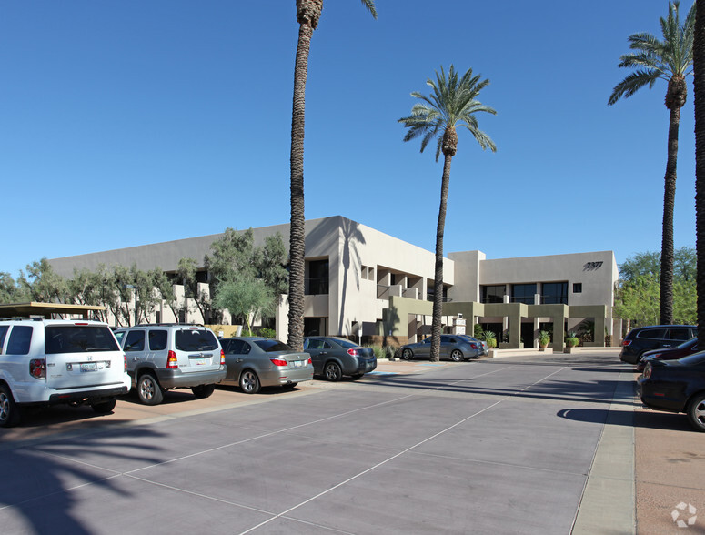 7377 E Doubletree Ranch Rd, Scottsdale, AZ for sale - Building Photo - Image 1 of 1