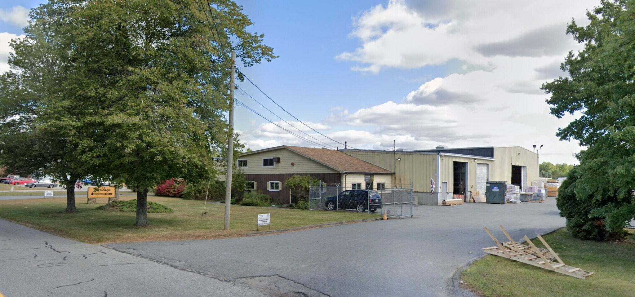 975 Reed Rd, Dartmouth, MA for sale Primary Photo- Image 1 of 1