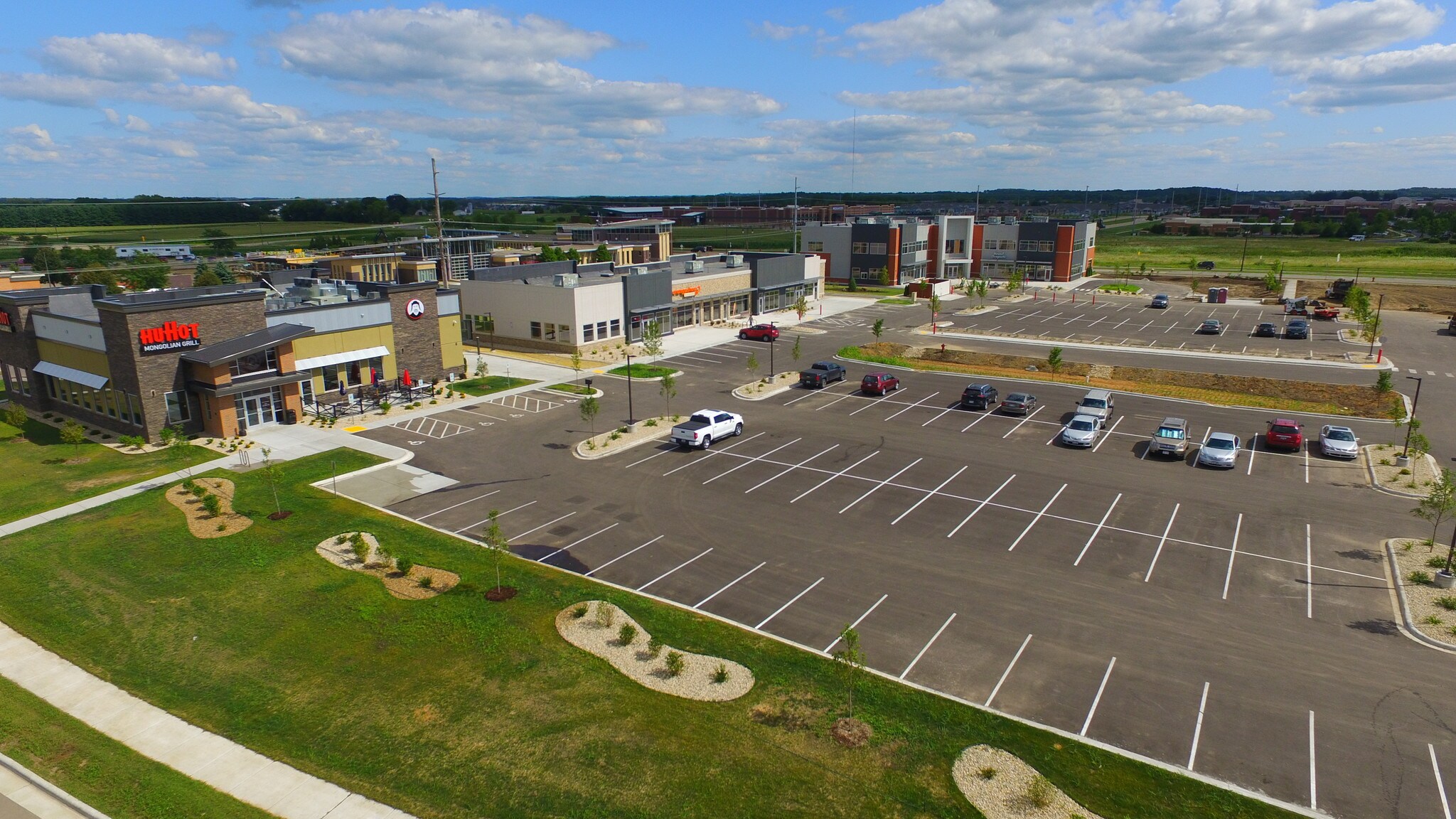 120 N Grand Ave, Sun Prairie, WI 53590 Retail for Lease