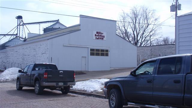 205 Main St, Wakefield, NE for sale - Building Photo - Image 3 of 10