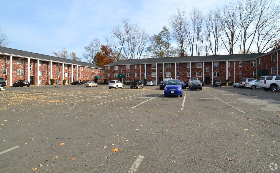 131-155 River St, West Springfield, MA for sale - Building Photo - Image 3 of 23