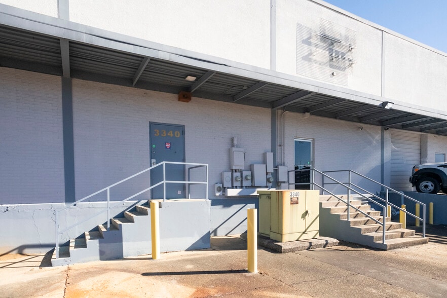 3338-3344 Democrat Rd, Memphis, TN for lease - Building Photo - Image 2 of 17