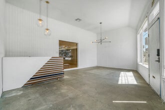 177 Culver Blvd, Playa Del Rey, CA for lease Lobby- Image 1 of 17