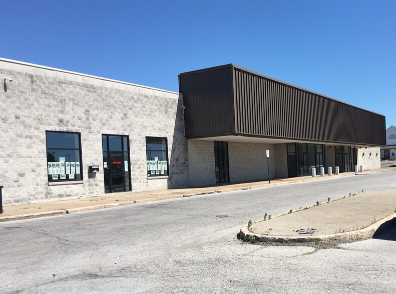 202-236 W Ridge Rd, Griffith, IN for sale - Building Photo - Image 1 of 1