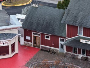 102-258 S Huron Ave, Mackinaw City, MI for lease Aerial- Image 1 of 2
