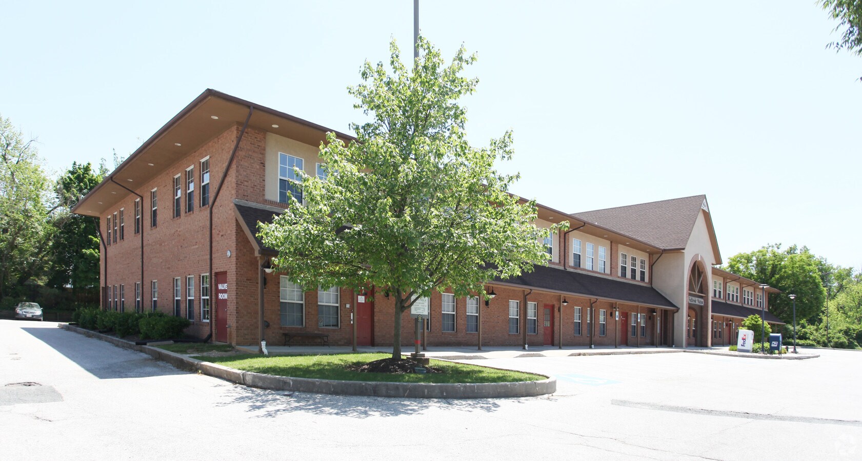 115 Sudbrook Ln, Pikesville, MD 21208