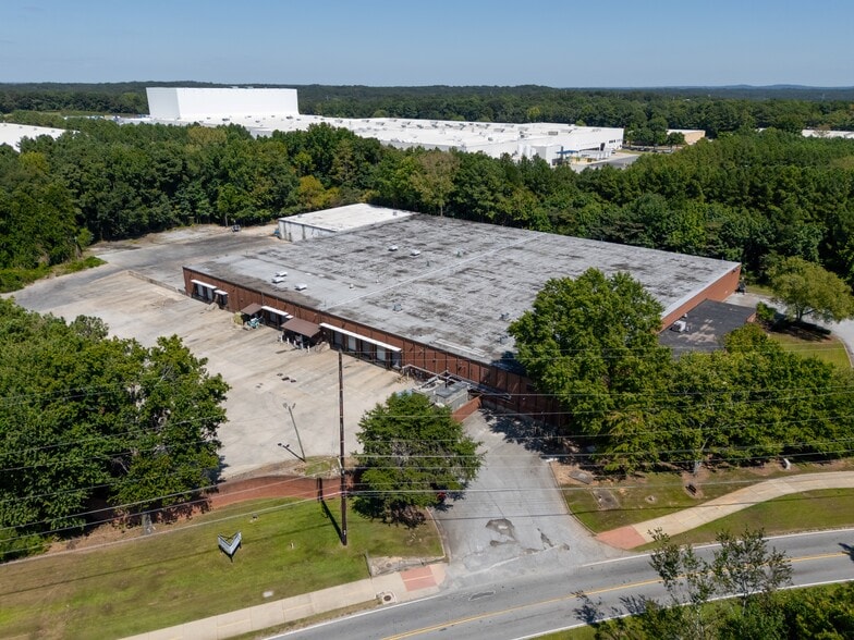 5682 E Ponce De Leon Ave, Stone Mountain, GA for lease - Building Photo - Image 1 of 7
