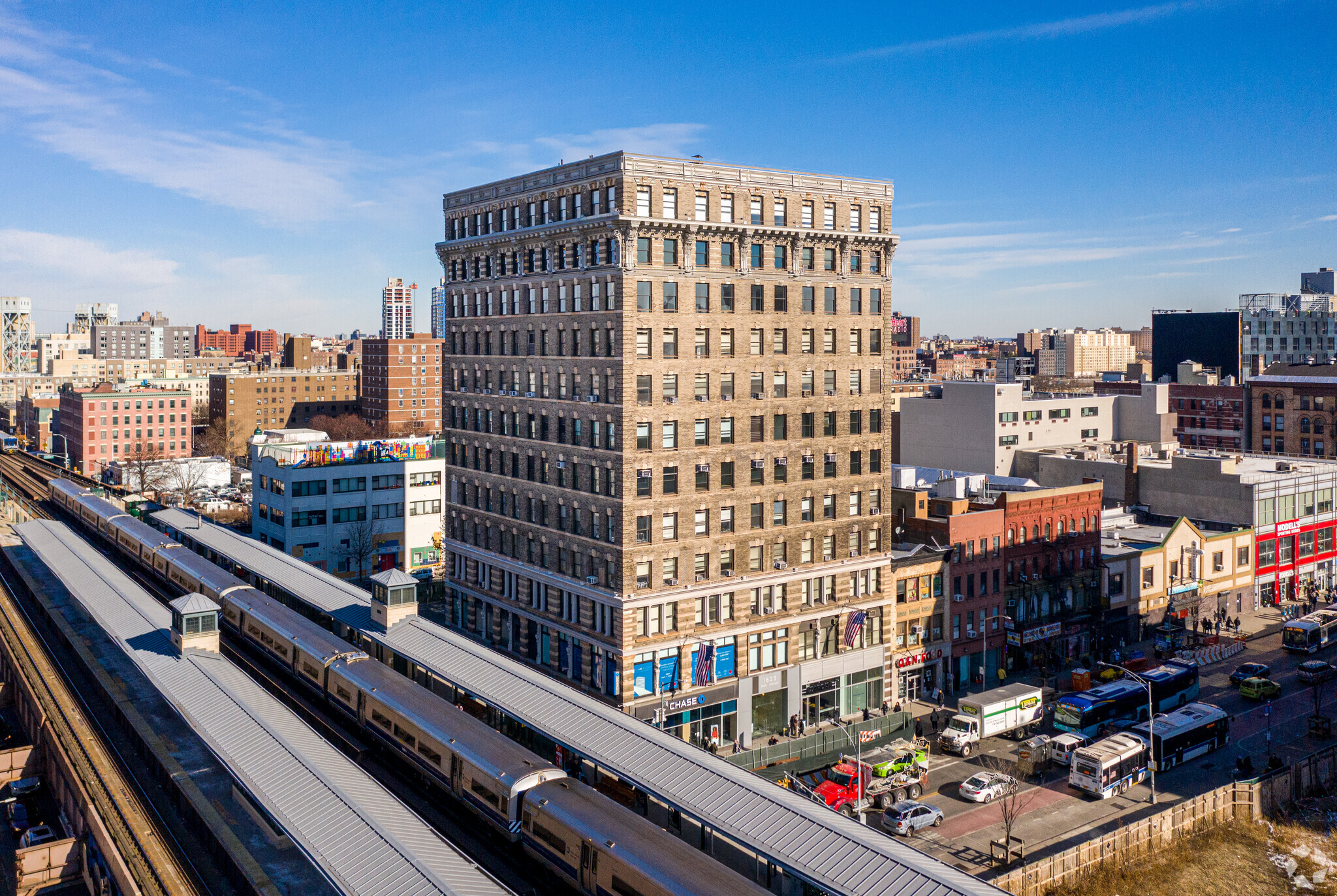 1825 Park Ave, New York, NY for lease Building Photo- Image 1 of 9