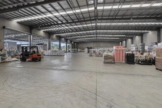 46-50 Mica St, Carole Park for lease Interior Photo- Image 1 of 2