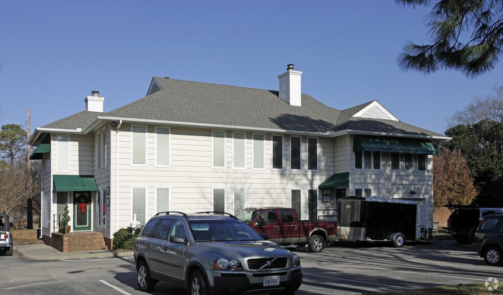 113 Holly Cres, Virginia Beach, VA for lease - Building Photo - Image 3 of 3