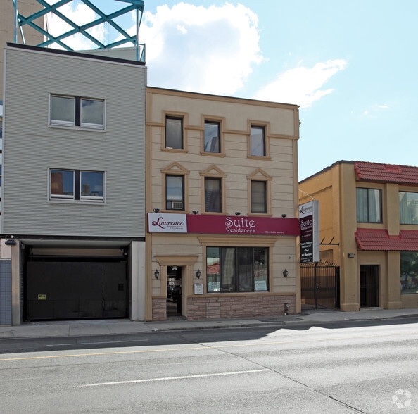 135 Jarvis St, Toronto, ON for sale - Building Photo - Image 2 of 20