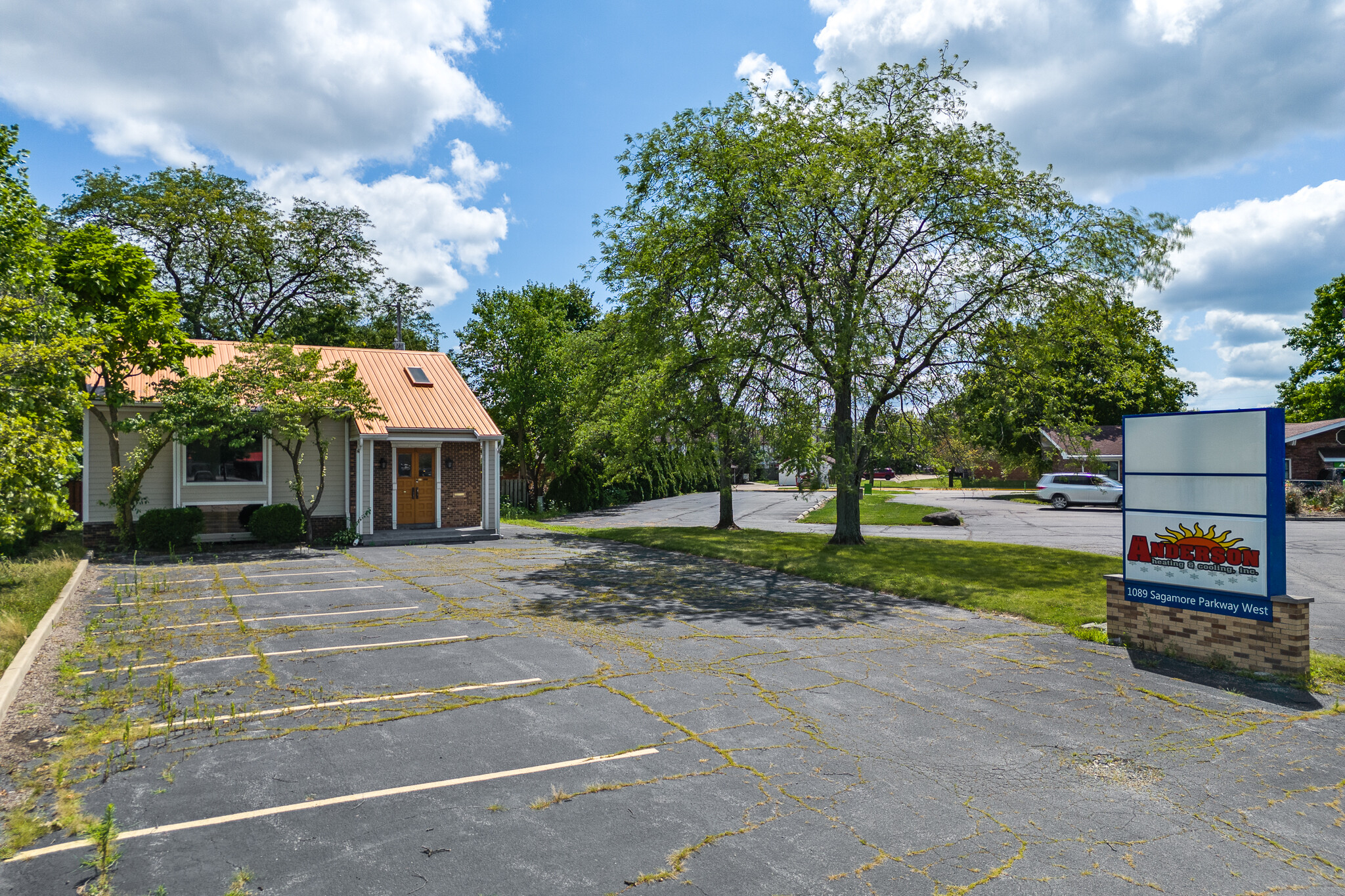 1089 Sagamore Pky W, West Lafayette, IN for sale Building Photo- Image 1 of 22