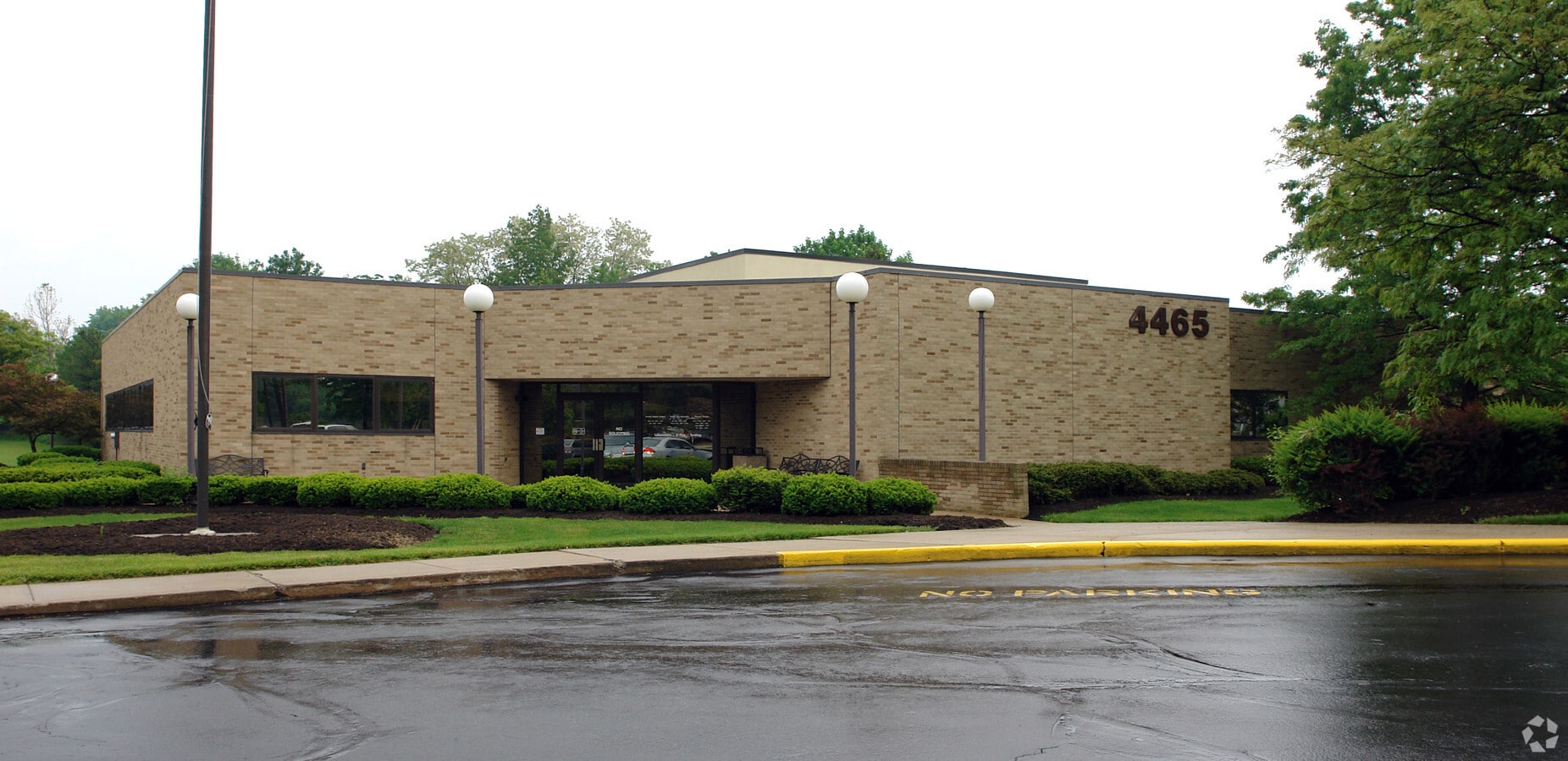 4465 Darrow Rd, Stow, OH 44224