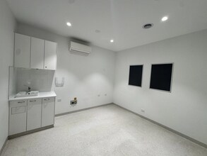 580 Dean St, Albury for lease Interior Photo- Image 2 of 7