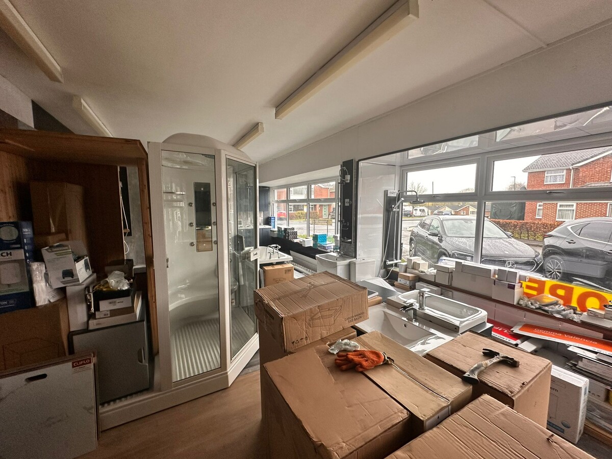 9-11 Hayfield Close, Belper, DBY DE56 1FA - Unit 11 -  - Interior Photo - Image 2 of 4