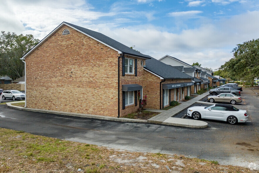 4107 Neptune Rd, Saint Cloud, FL for lease - Building Photo - Image 2 of 9