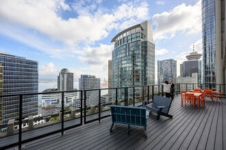 900 W Hastings St, Vancouver, BC for lease Building Photo- Image 1 of 4