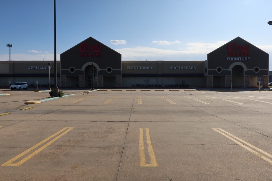 4326 Dowlen Rd, Beaumont, TX for lease - Primary Photo - Image 1 of 8