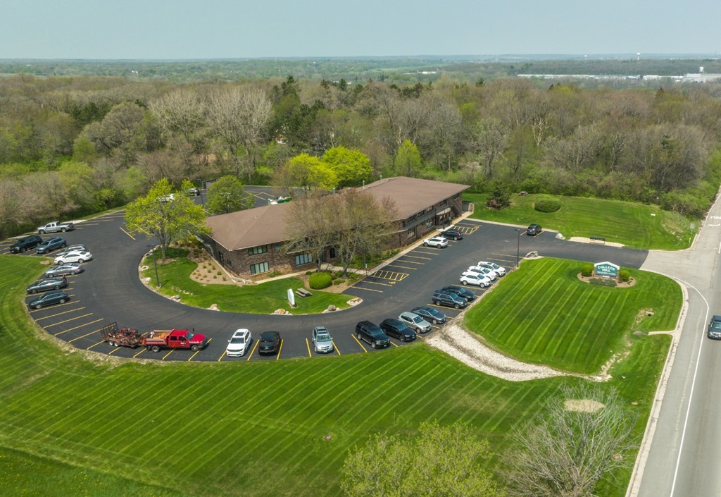 690 N Route 31, Crystal Lake, IL for sale Building Photo- Image 1 of 1