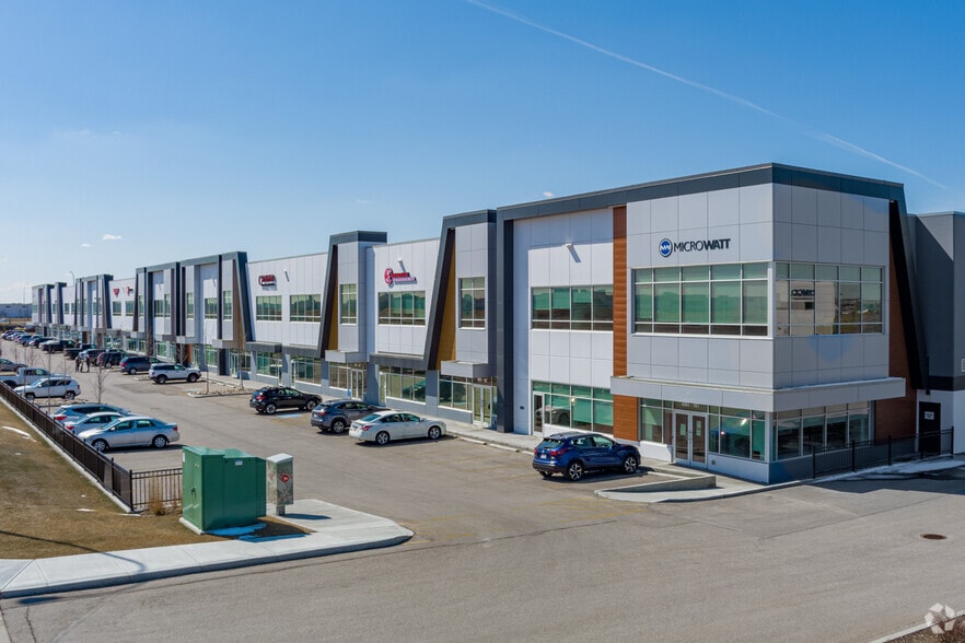 11127 15th St NE, Calgary, AB for sale - Building Photo - Image 1 of 5
